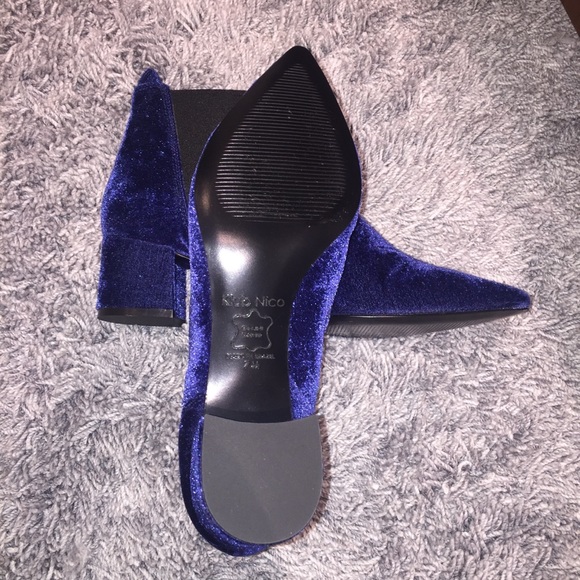 NWOT! Klub Nico Renita Pointy Toe Chelsea Bootie - Picture 2 of 8